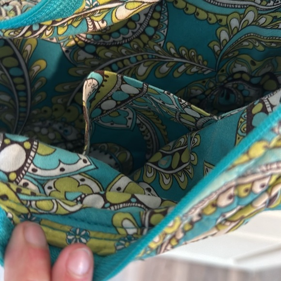 Vera Bradley - Picture 4 of 5